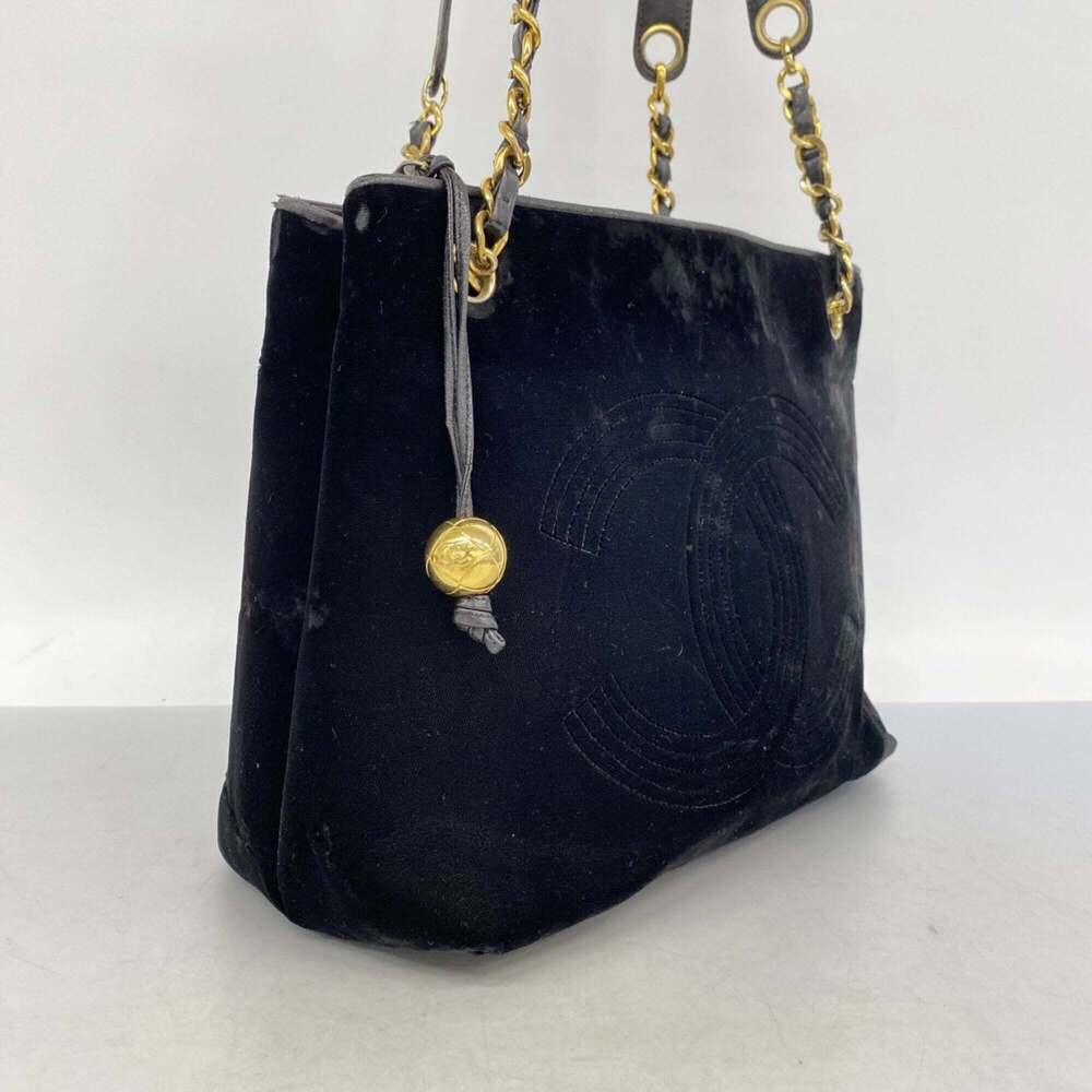 CHANEL Black Shoulder Bag - Picture 2 of 13